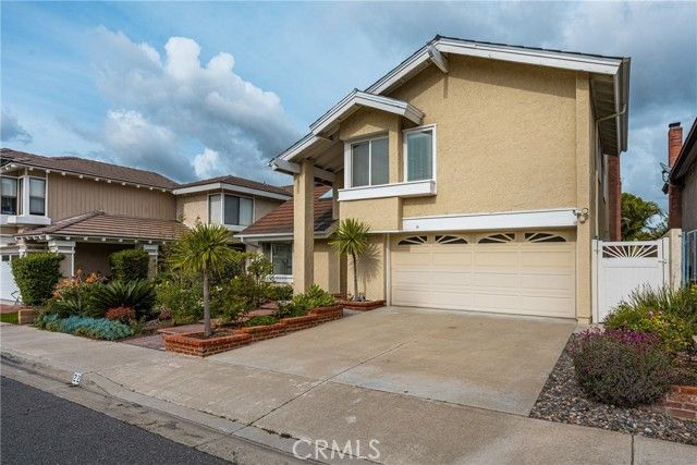 22 Hunter, Irvine, CA 92620