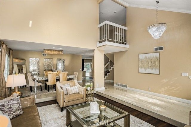 22 Hunter, Irvine, CA 92620