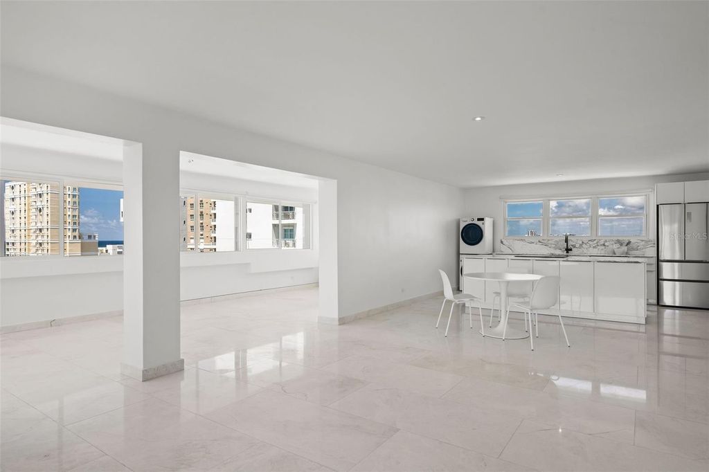 Image 13 of property listing at Taft Street TAFT TOWER PH 9A, San Juan, PR 00907