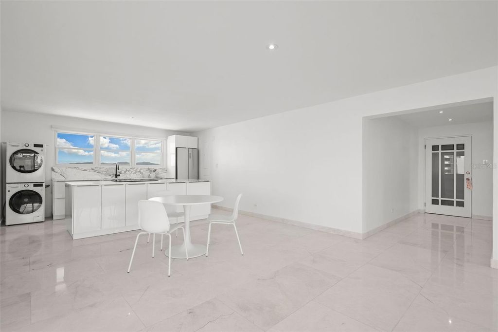 Image 14 of property listing at Taft Street TAFT TOWER PH 9A, San Juan, PR 00907