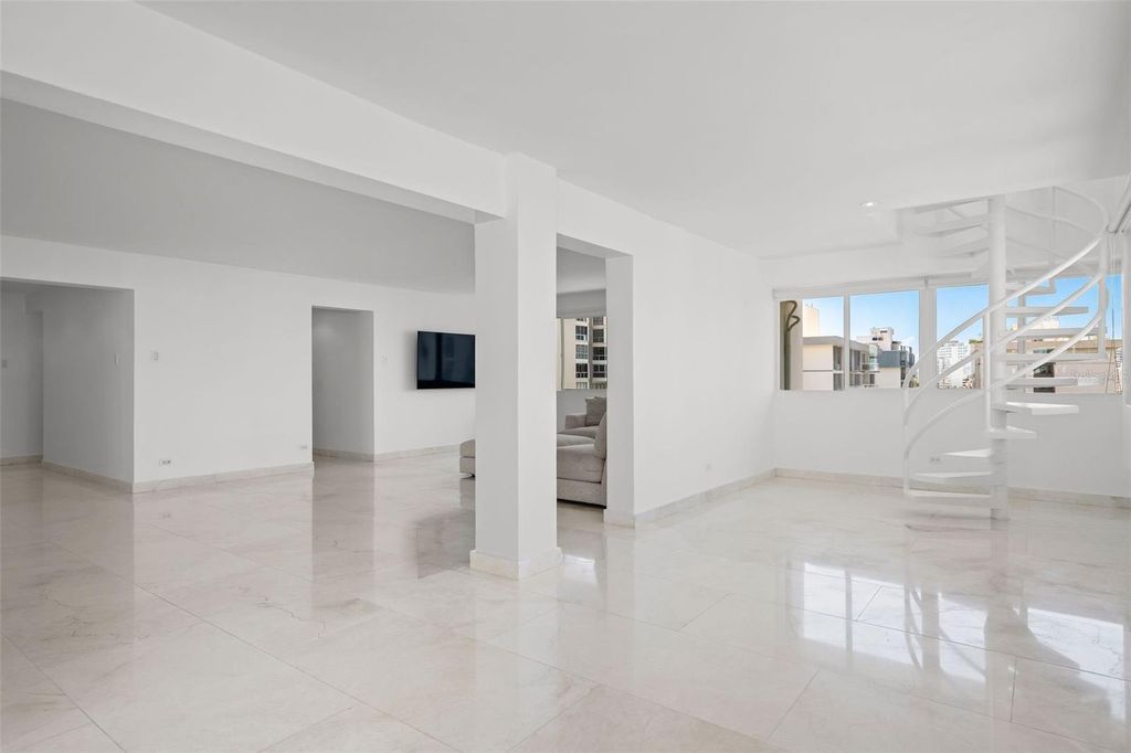 Image 21 of property listing at Taft Street TAFT TOWER PH 9A, San Juan, PR 00907