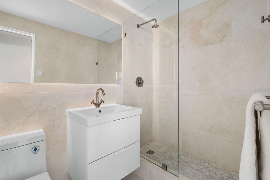 Image 23 of property listing at Taft Street TAFT TOWER PH 9A, San Juan, PR 00907