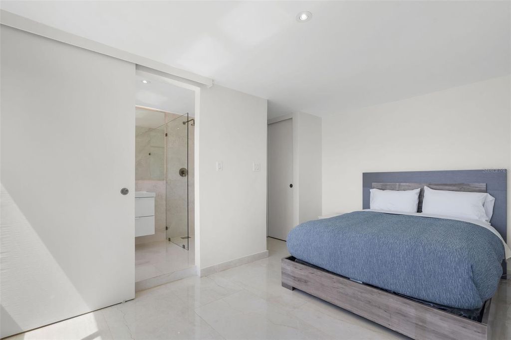 Image 28 of property listing at Taft Street TAFT TOWER PH 9A, San Juan, PR 00907