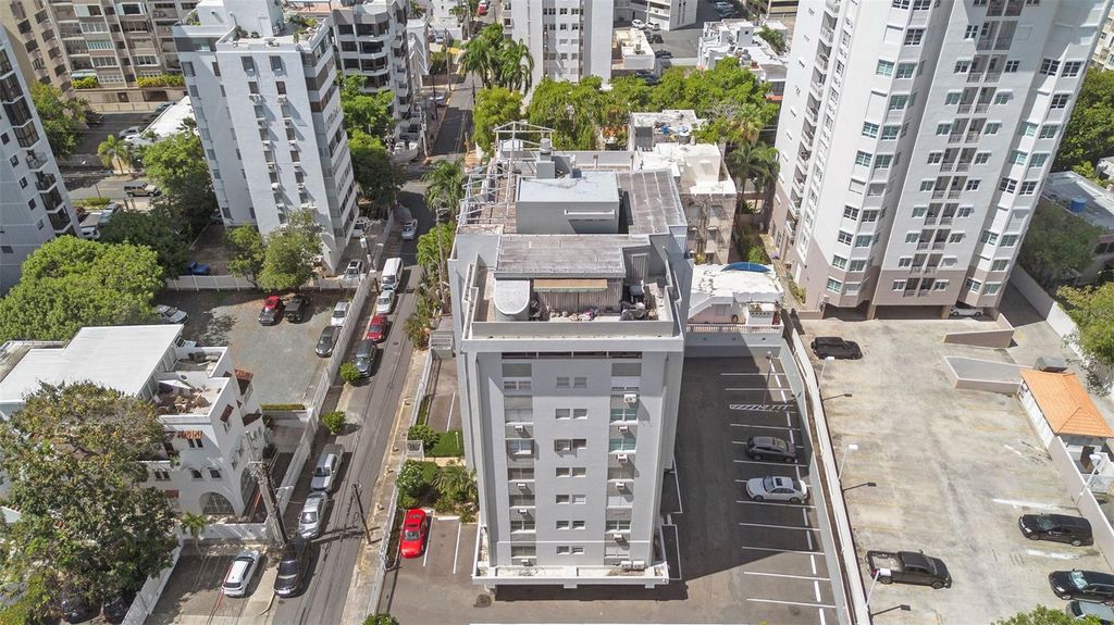 Image 37 of property listing at Taft Street TAFT TOWER PH 9A, San Juan, PR 00907