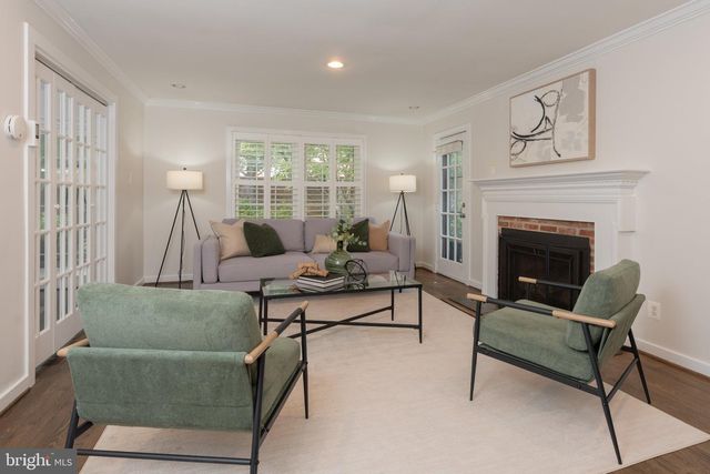 10226 DEMOCRACY LN, Potomac, MD 20854