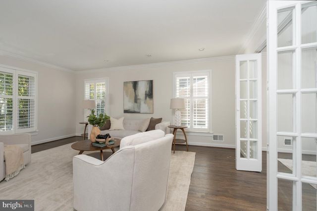 10226 DEMOCRACY LN, Potomac, MD 20854