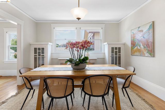 2537 Scenic Avenue, Oakland, CA 94602