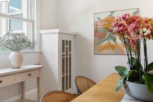 2537 Scenic Avenue, Oakland, CA 94602