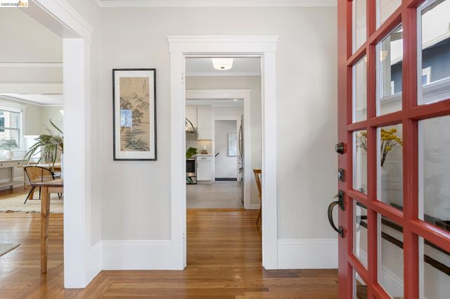 2537 Scenic Avenue, Oakland, CA 94602