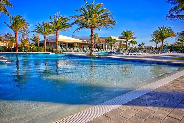 4145 Faraday Way, Palm Beach Gardens, FL 33418