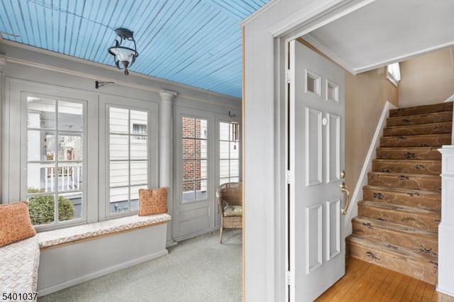 645 Roosevelt St, Westfield Town, NJ 07090