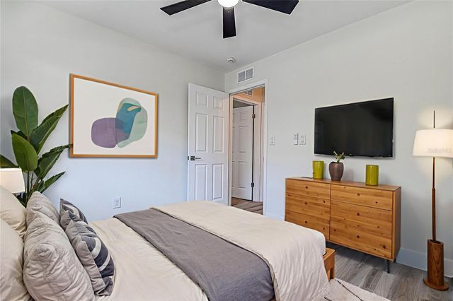 6431 68TH AVENUE N, Pinellas Park, FL 33781