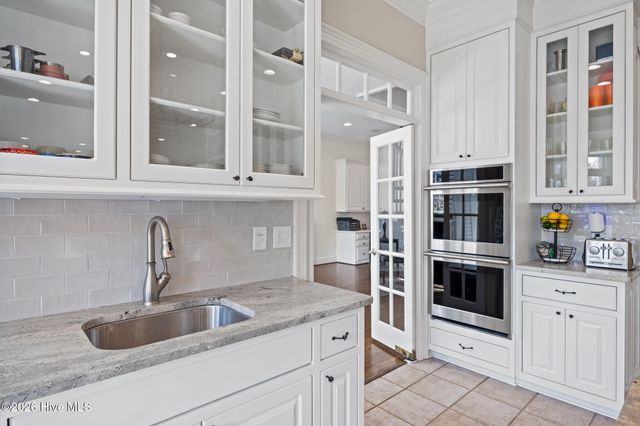 579 Lexington Drive, Greenville, NC 27834