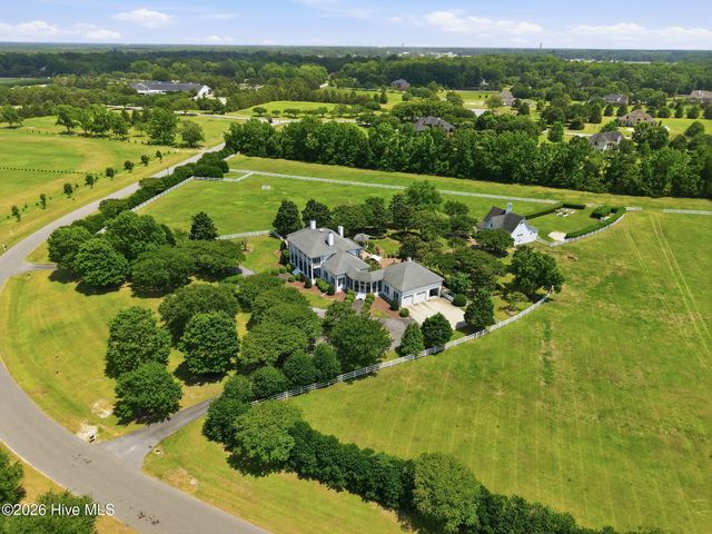 579 Lexington Drive, Greenville, NC 27834