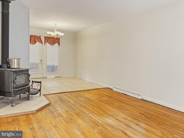 517 DARLEY RD, Claymont, DE 19703