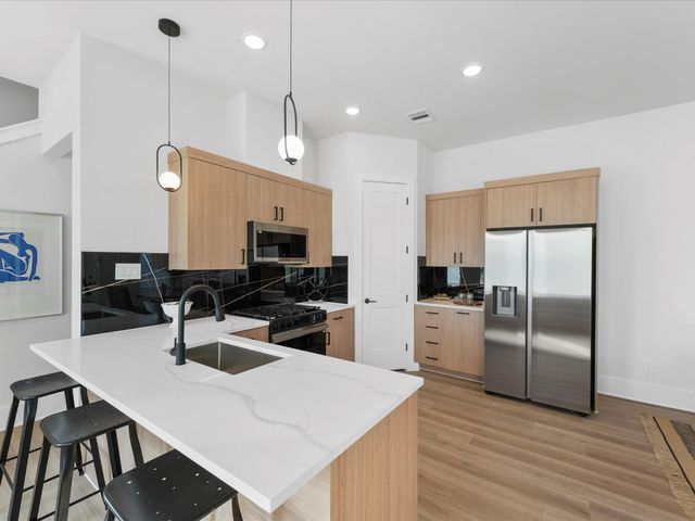 5306 Teodoro Lane, Houston, TX 77091