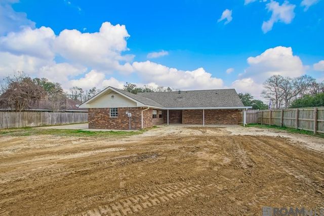 26011 Vincent Dr, Denham Springs, LA 70726