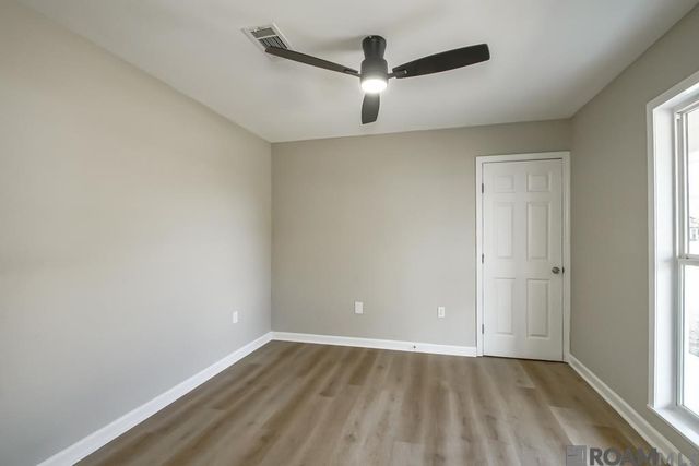 26011 Vincent Dr, Denham Springs, LA 70726