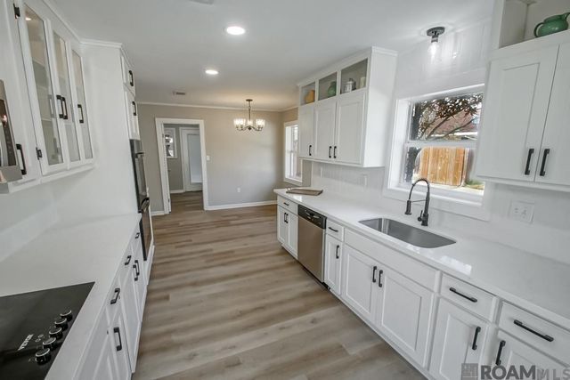 26011 Vincent Dr, Denham Springs, LA 70726