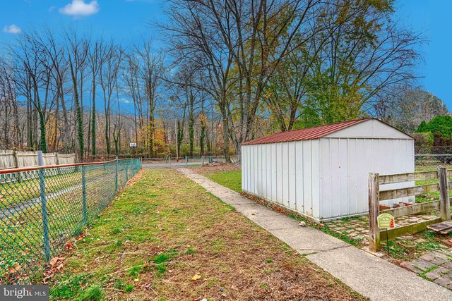 184 FARM RD, Aberdeen, MD 21001