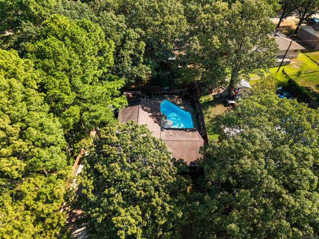 1315 Starfield Road, North Little Rock, AR 72116