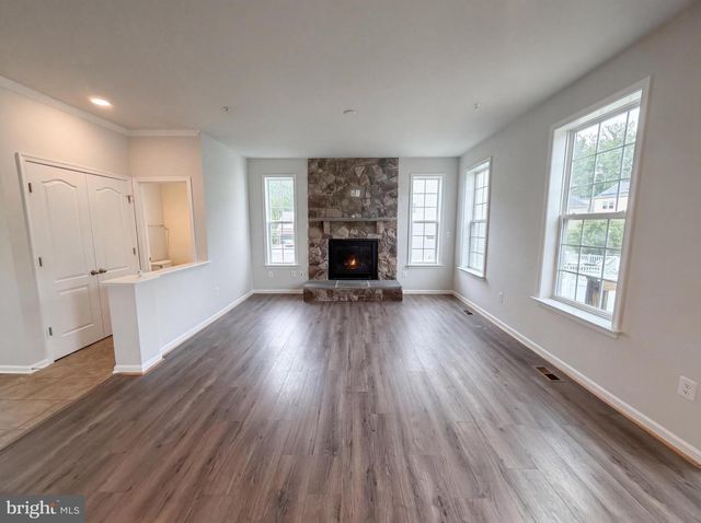 6906 CAPTAIN EDWARD TOPPINS CT, Fort Washington, MD 20744