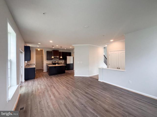 6906 CAPTAIN EDWARD TOPPINS CT, Fort Washington, MD 20744