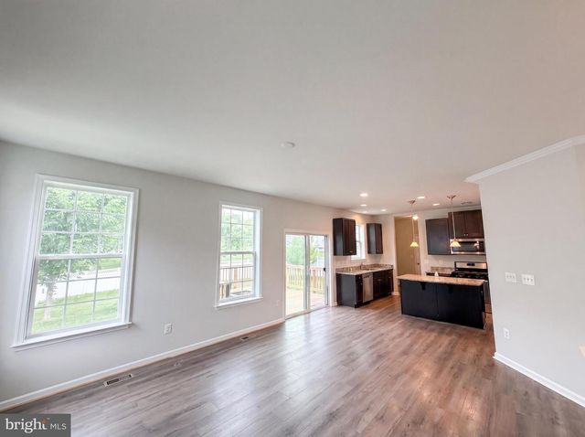 6906 CAPTAIN EDWARD TOPPINS CT, Fort Washington, MD 20744