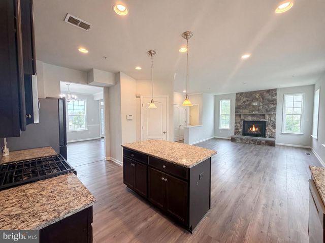 6906 CAPTAIN EDWARD TOPPINS CT, Fort Washington, MD 20744