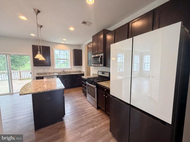 6906 CAPTAIN EDWARD TOPPINS CT, Fort Washington, MD 20744
