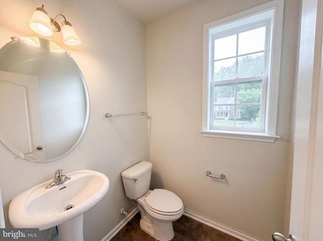 6906 CAPTAIN EDWARD TOPPINS CT, Fort Washington, MD 20744