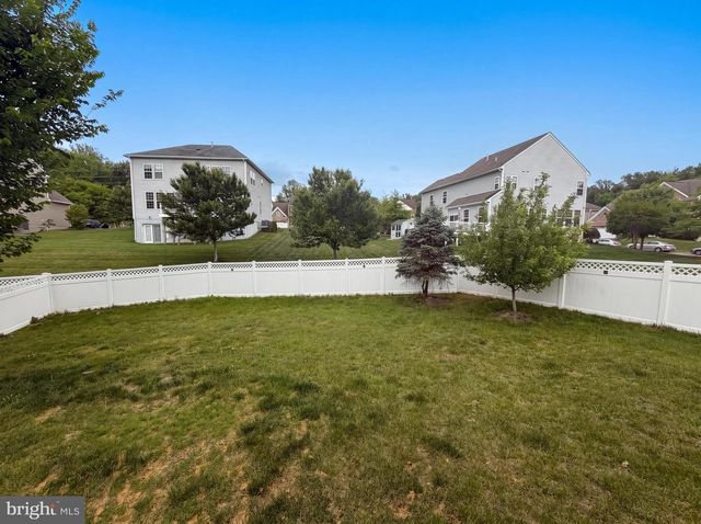 6906 CAPTAIN EDWARD TOPPINS CT, Fort Washington, MD 20744