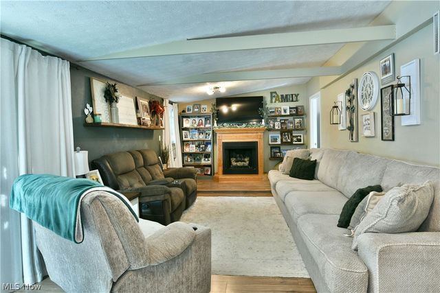 2307 Clyde Street, Poland, OH 44514