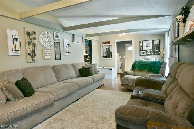 2307 Clyde Street, Poland, OH 44514