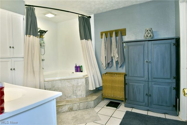 2307 Clyde Street, Poland, OH 44514