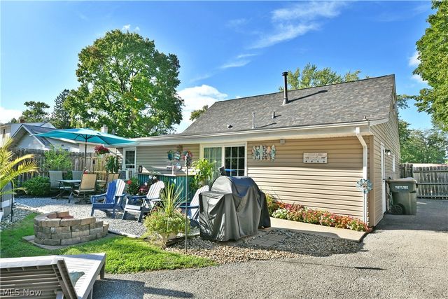 2307 Clyde Street, Poland, OH 44514