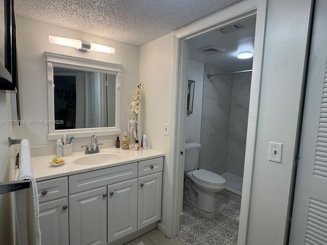 9811 Westview Drive 913, Coral Springs, FL 33076