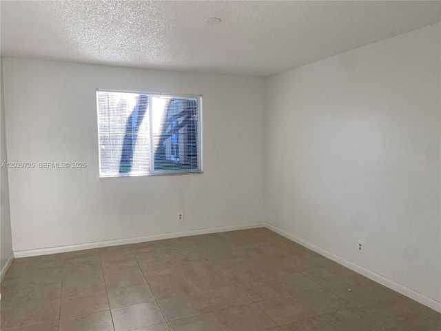 9811 Westview Drive 913, Coral Springs, FL 33076
