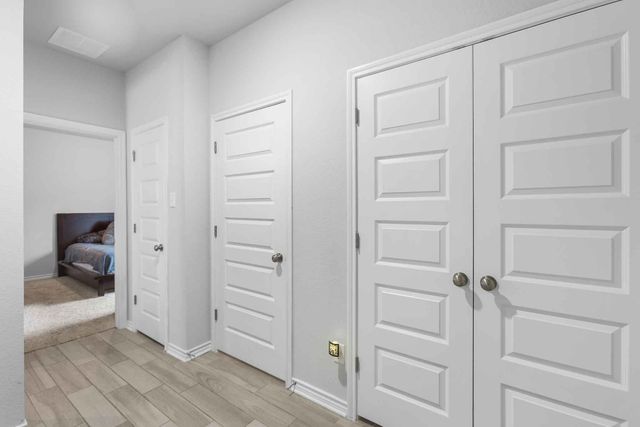 616 Barbary Coast LN, Jarrell, TX 76537