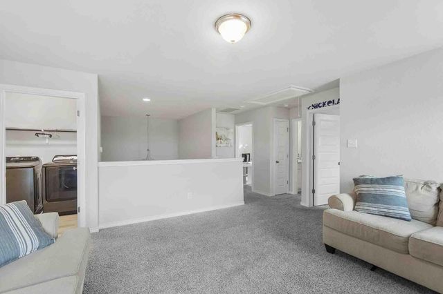 616 Barbary Coast LN, Jarrell, TX 76537