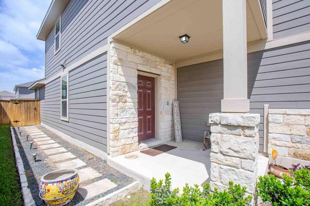 616 Barbary Coast LN, Jarrell, TX 76537