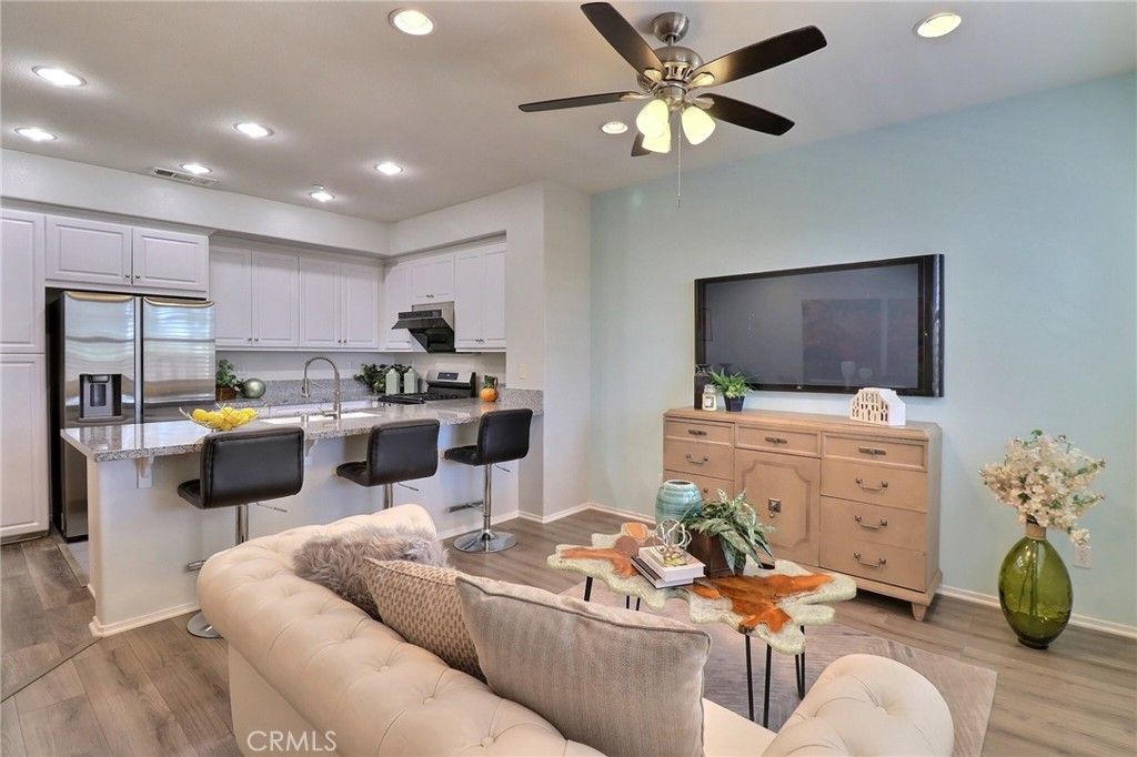 Image 3 of property listing at 12551 Elevage 66, Rancho Cucamonga, CA 91739