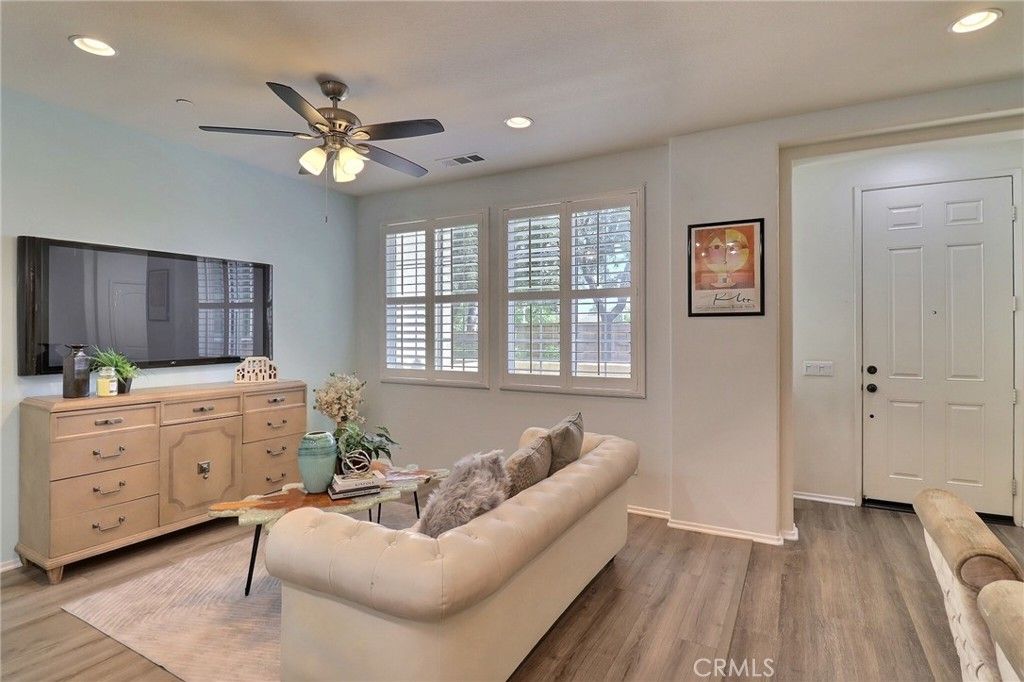 Image 4 of property listing at 12551 Elevage 66, Rancho Cucamonga, CA 91739