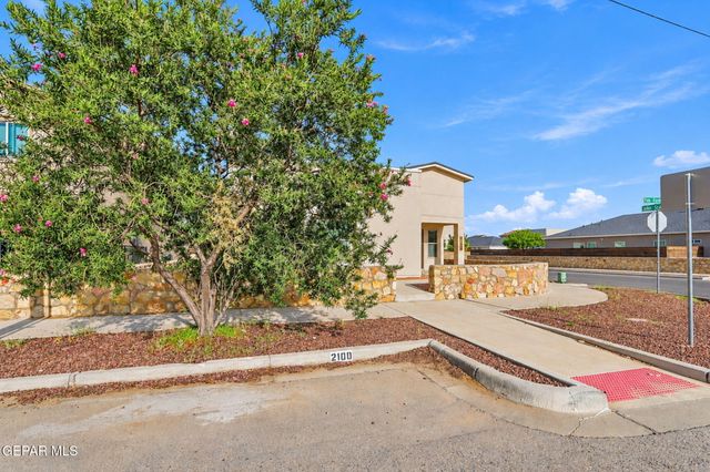 2100 TIM FOSTER Street, El Paso, TX 79938