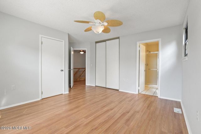 201 Larkspur Lane, Jackson, NJ 08527