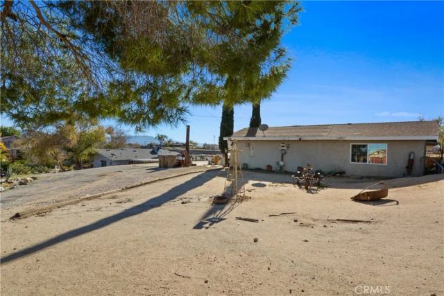 18583 Vine Street, Hesperia, CA 92345