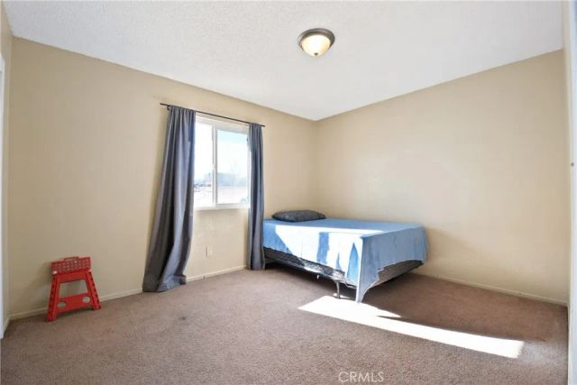 18583 Vine Street, Hesperia, CA 92345