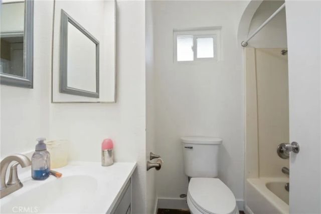 18583 Vine Street, Hesperia, CA 92345