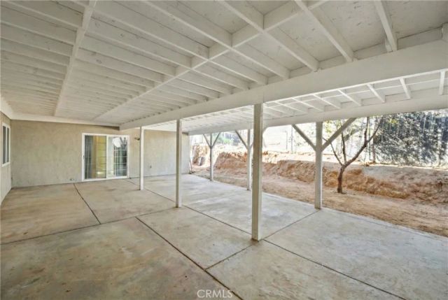 18583 Vine Street, Hesperia, CA 92345