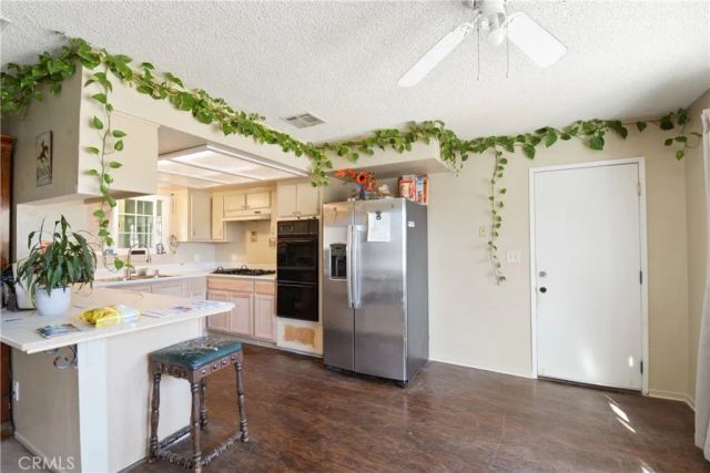 18583 Vine Street, Hesperia, CA 92345